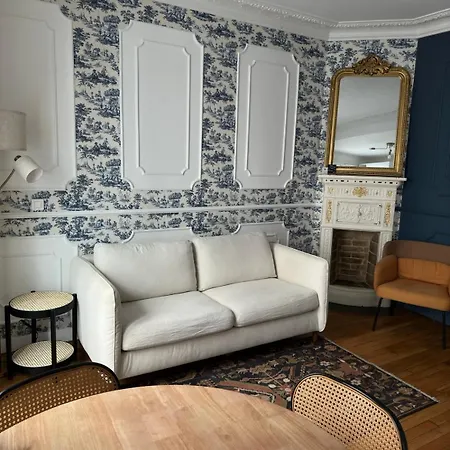 Charming Parisian Flat Near Eiffel Tower Apartament Paryż