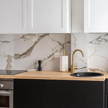 Charming Parisian Flat Near Eiffel Tower Paris