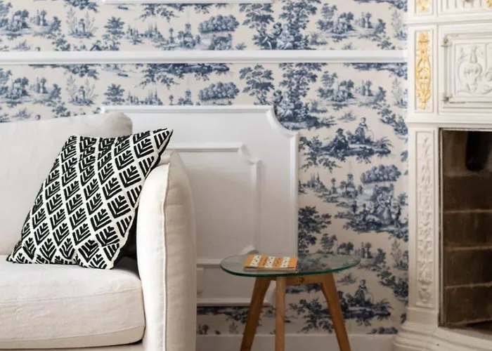 Apartamento Charming Parisian Flat Near Eiffel Tower *