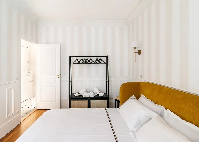 Charming Parisian Flat Near Eiffel Tower Lägenhet Paris